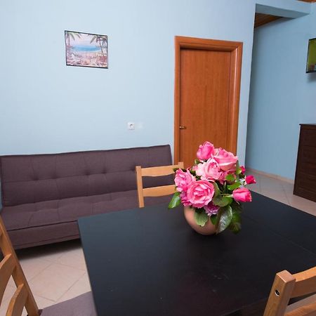 Basil & Guest House Lazarata ภายนอก รูปภาพ