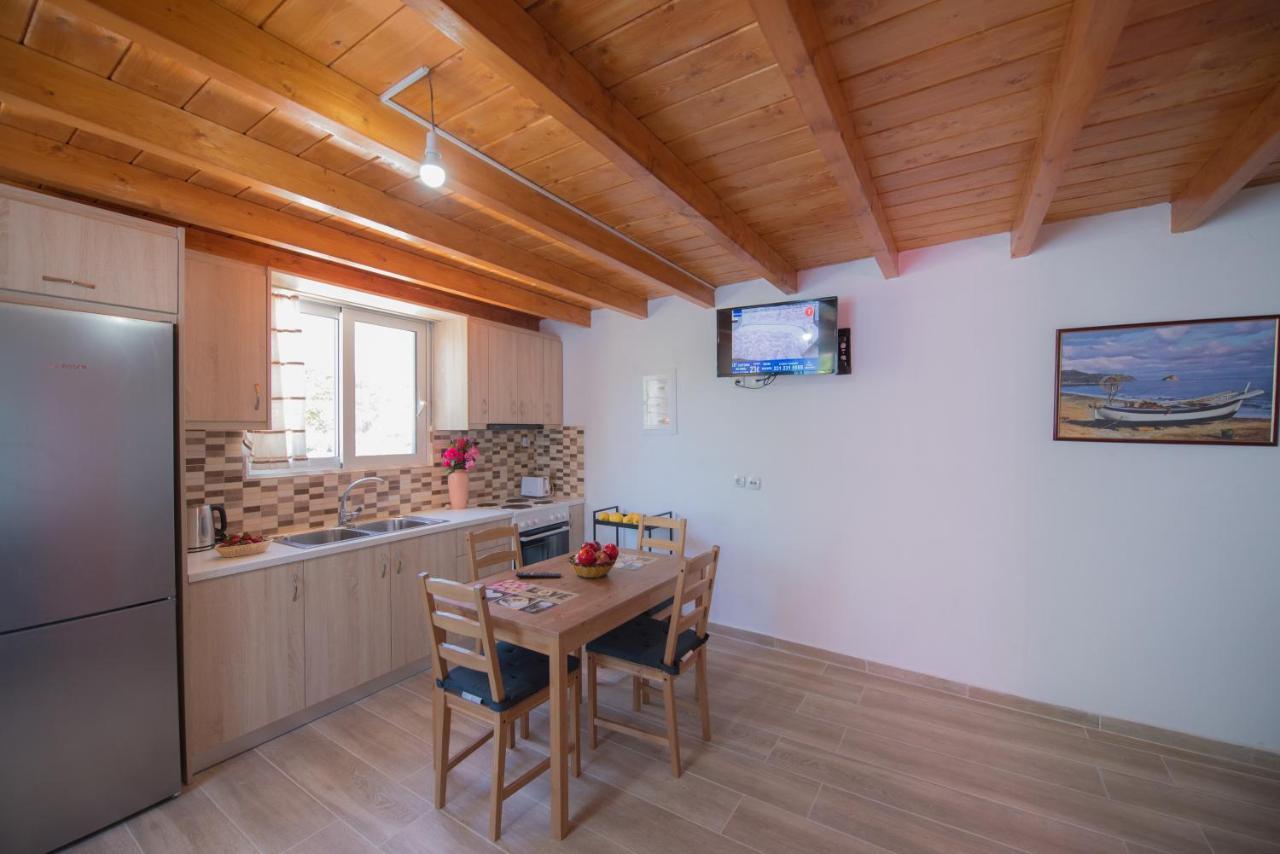 Basil & Guest House Lazarata ภายนอก รูปภาพ